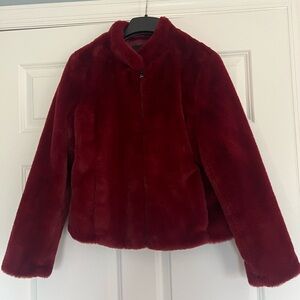 Banana Republic women’s faux fur bomber style Jacket - cranberry color